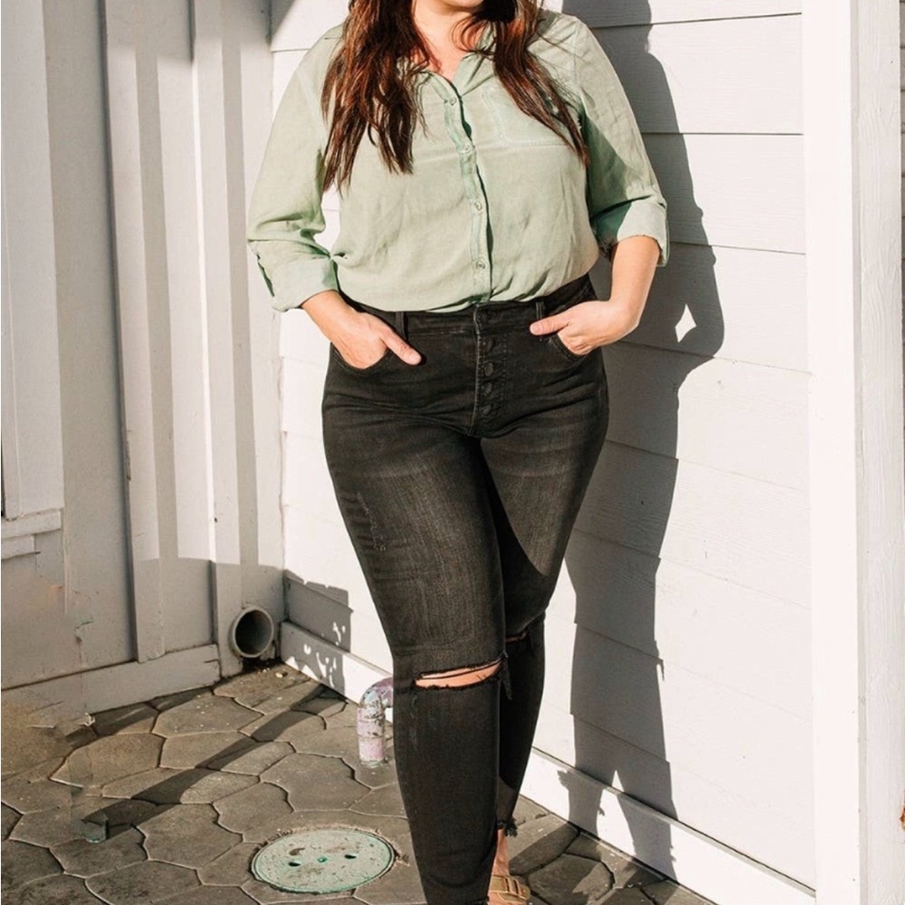 NWT Vervet High Rise Skinny